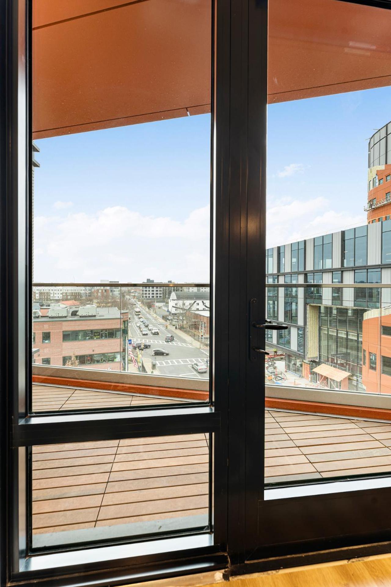 Furnished Luxury Apartment Next To Harvard Stadium Бостън Екстериор снимка